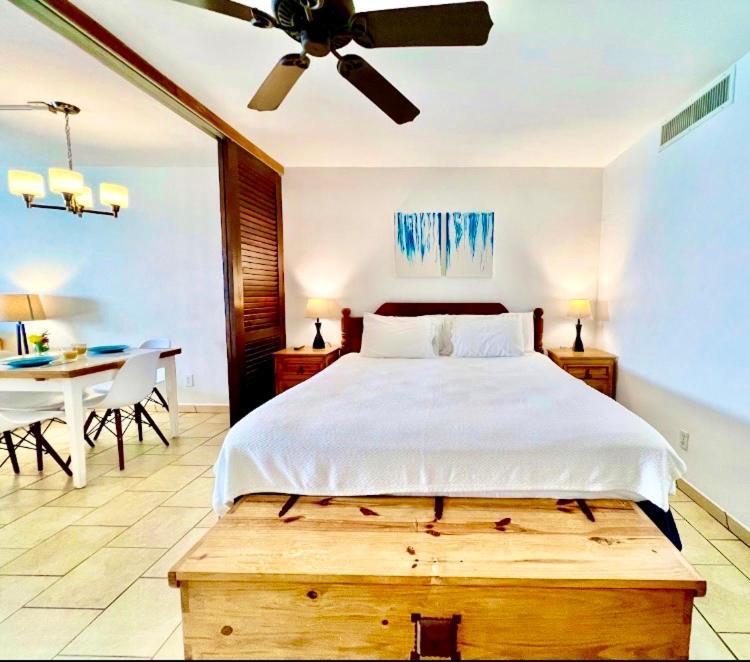 Sapphire Beach-Beachfront Condo Sale - View Of Paradise Nazareth Exterior foto
